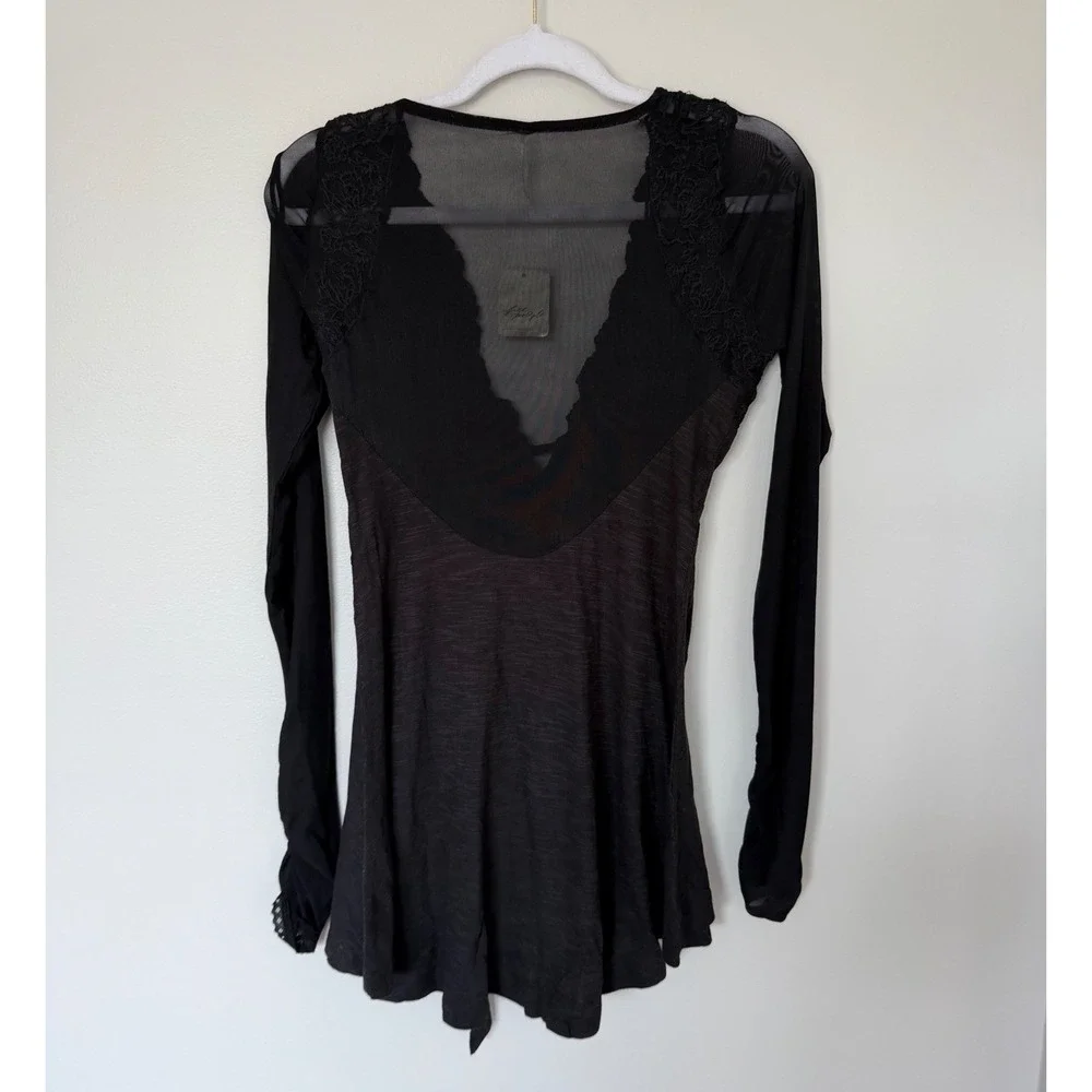 Free People Intimately Dark Motif Tunic Top Black Lace Mesh Long Sleeve XS NEW - Picture 3 of 5